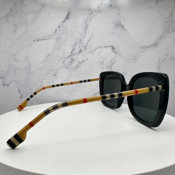 Burberry Sunglasses Black Square Cat Eye Checkered Arm Italy Authentic 54-20-140 - Picture 13 of 16